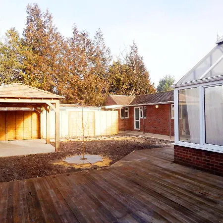 Modern, Well Located En-Suite Rooms With Parking - Orbitat Accommodations-3